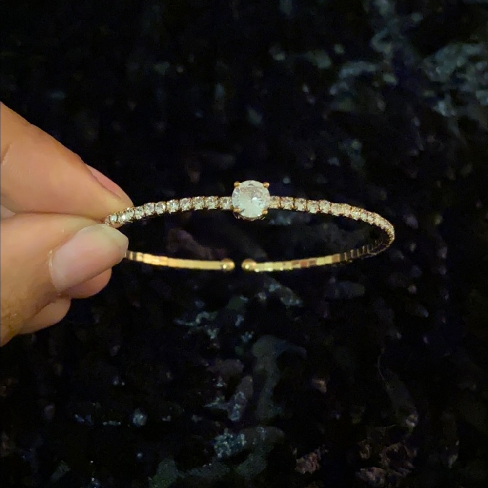 Gold pave one size fits all gold bracelet